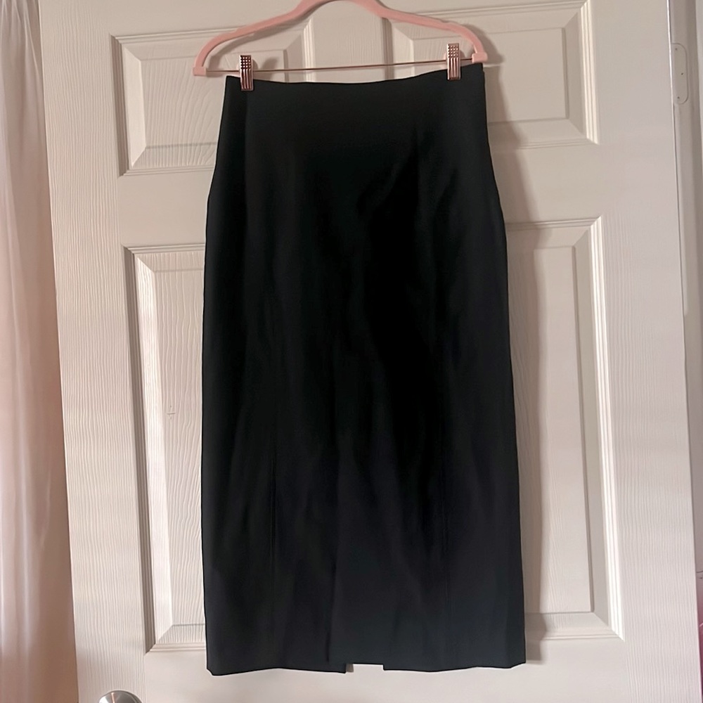 NWT. ZARA High Waist Midi Pencil Skirt.